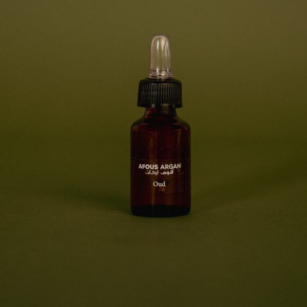 ESSENTIAL OIL Oud
